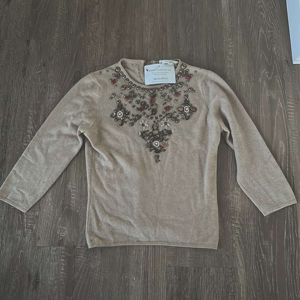 Women’s sweater